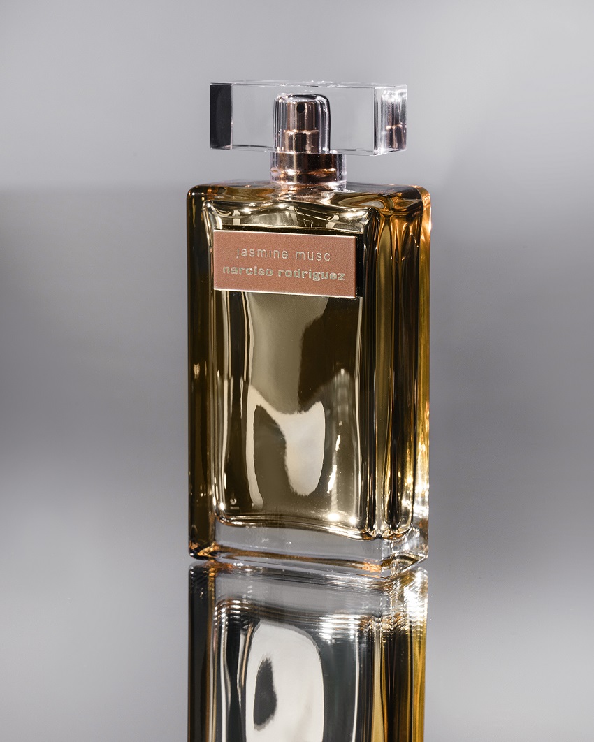 العطر الجديد من نارسيسو رودريغيز narciso rodriguez  "جاسمين مسك أو دو بارفان إنتانس"jasmine musc eau de parfum intense