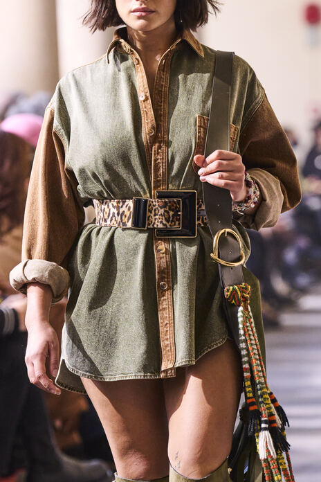 حزام عريض من Etro