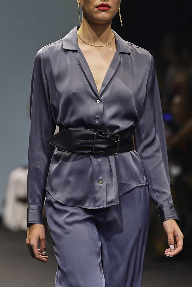 حزام لافت من Nouvelle Silk