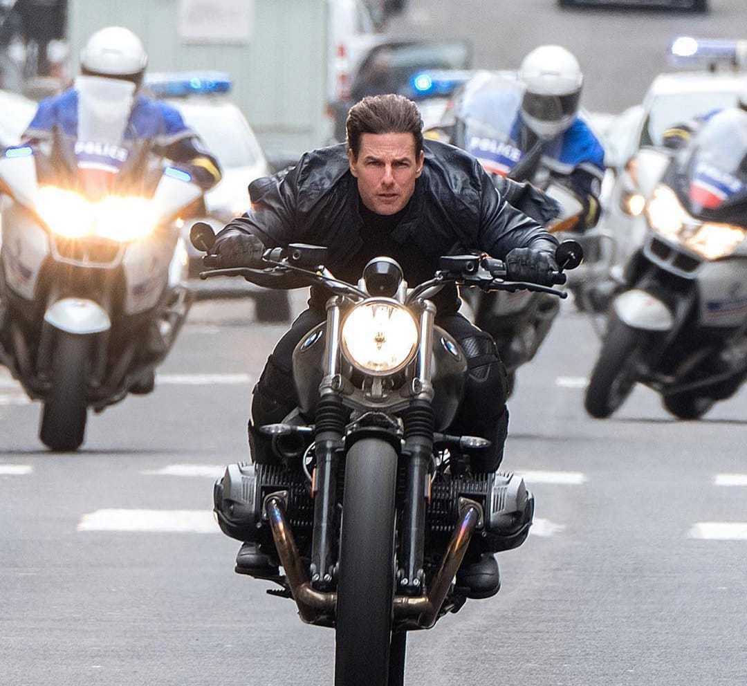 توم كروز في "Mission: Impossible"،