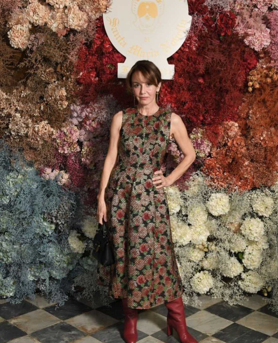 إطلالات فلبين ليروي بوليو