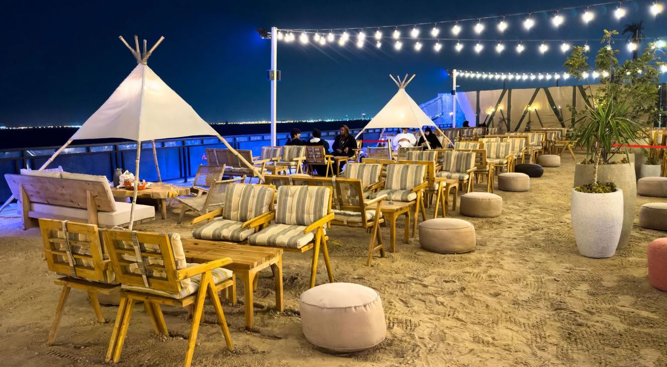  جلسات خيالية على البحر 