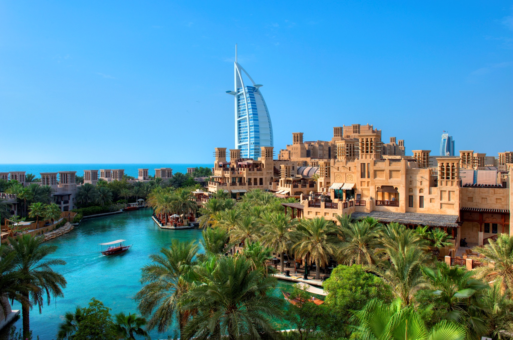 دبي وجهة الباحثين عن تجارب ترفيهية حالمة 
