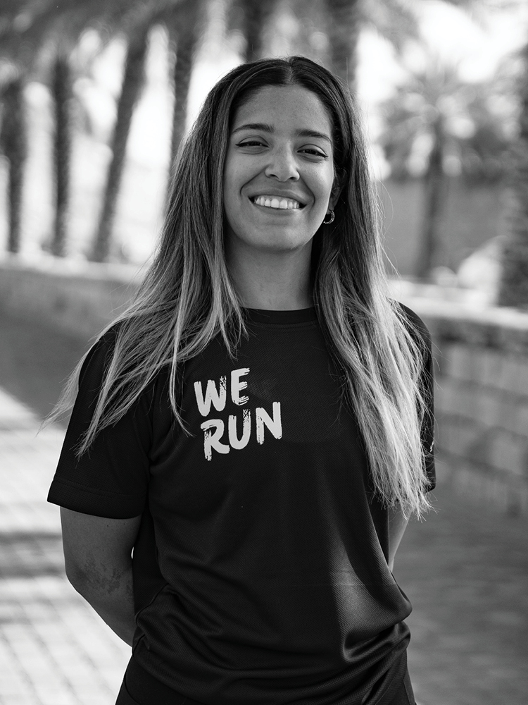 Dr. Sarah Farhoud عدّاءة، مدربة يوغا، واختصاصية علاج طبيعي وإعادة تأهيل