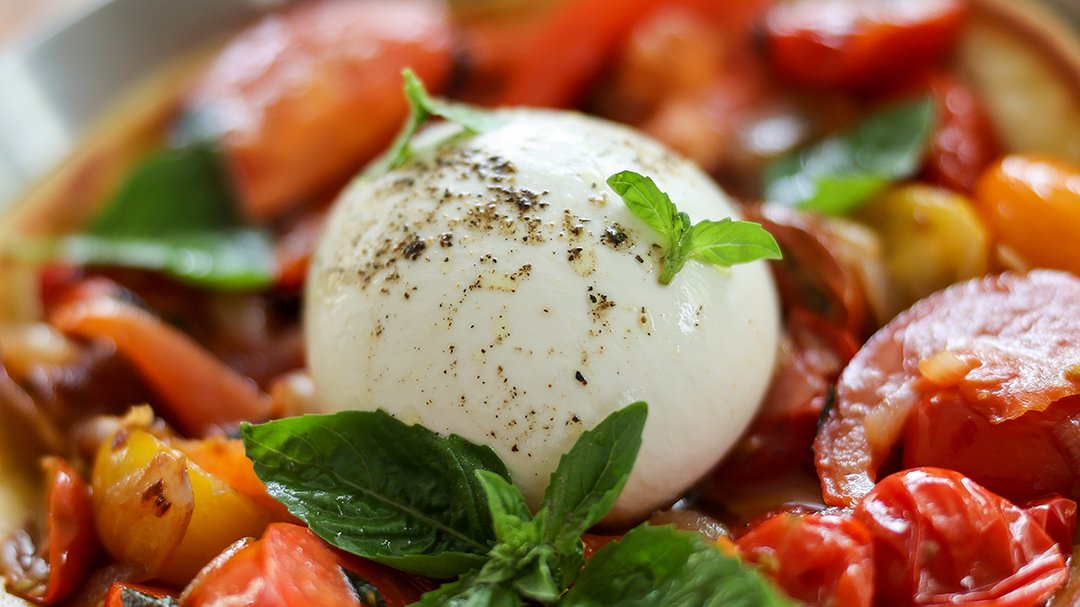  أطباق معدة بكل الحب في مطعم التيبيانو 