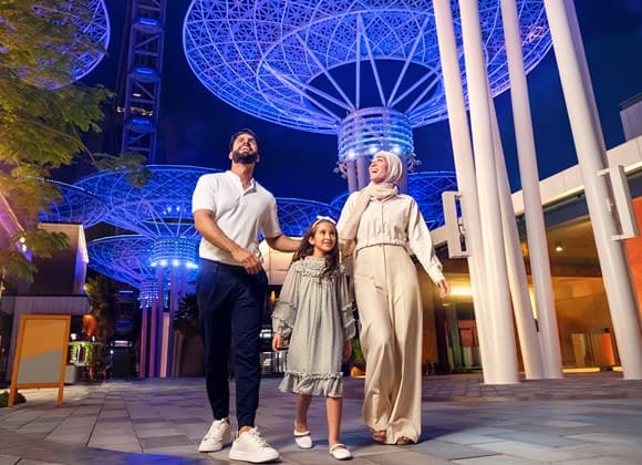  أجواء سعيدة تنتظر زوار دبي 