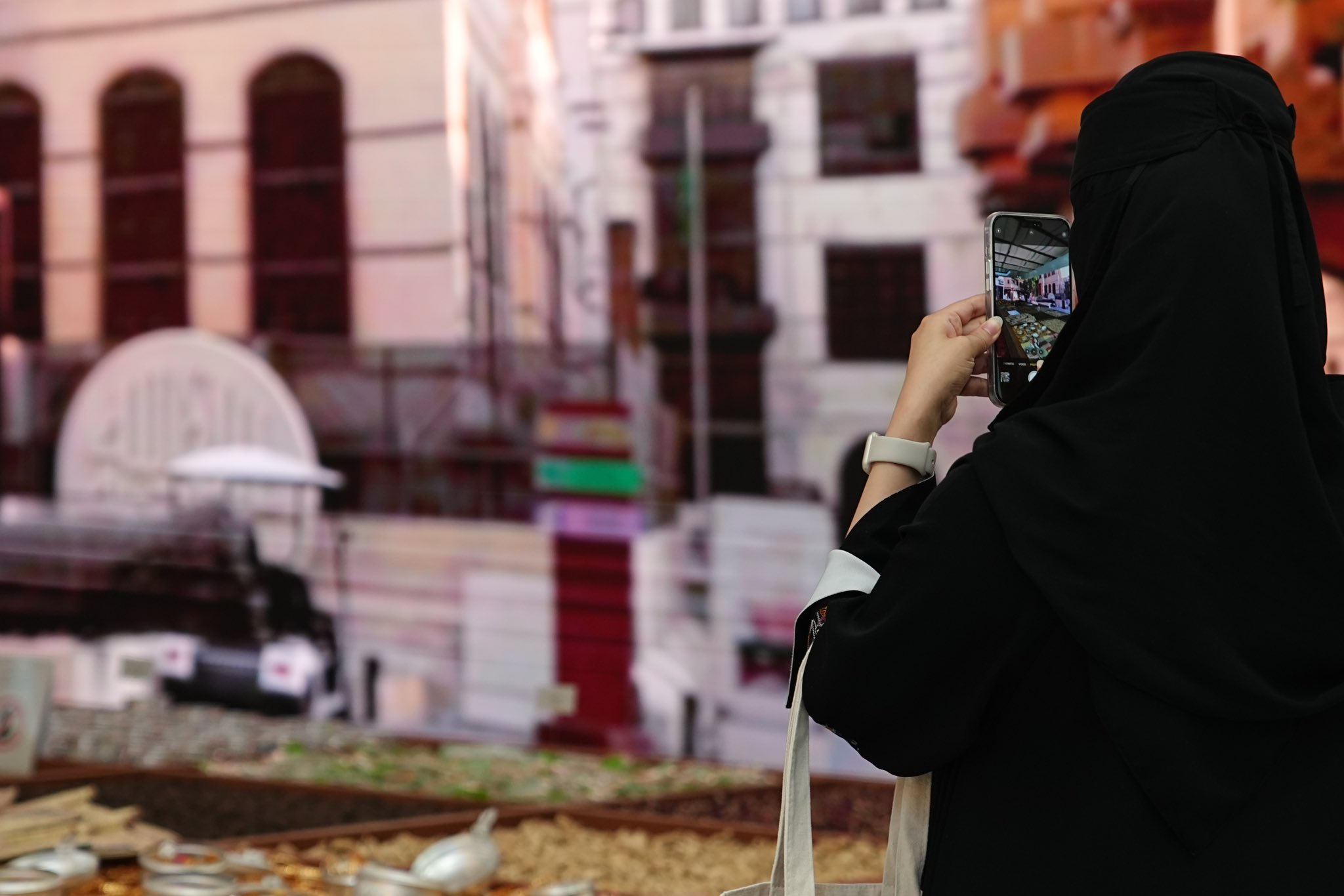 رحلة ساحرة تنتظركم في جدة البلد 