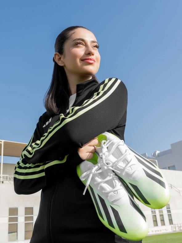  إطلالة مميزة لفرح جفري 