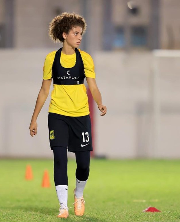  الموهوبة صبا توفيق 