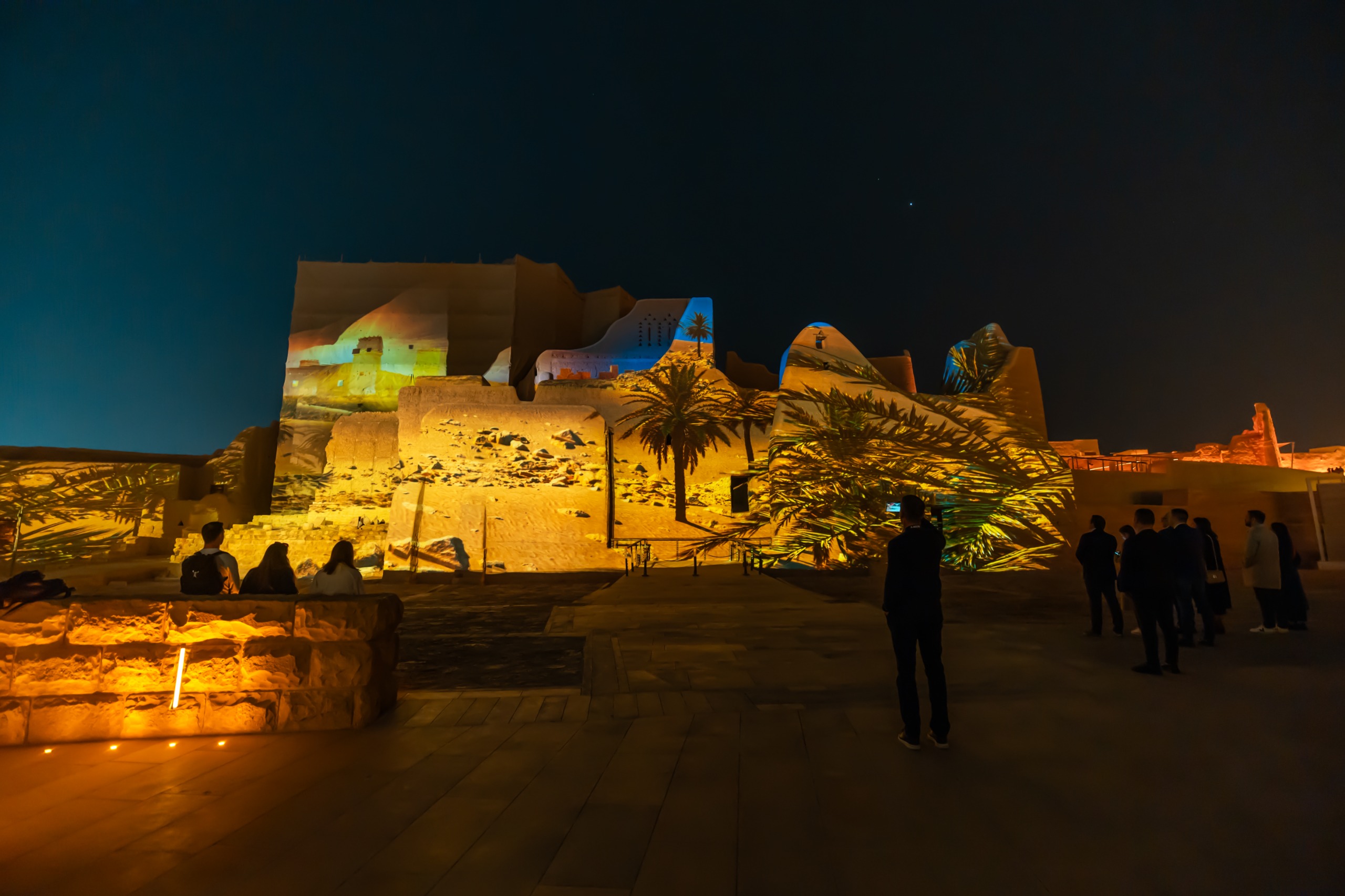  أجواء التراث الأصيل والتاريخ الخالد للأجداد في موسم الدرعية 