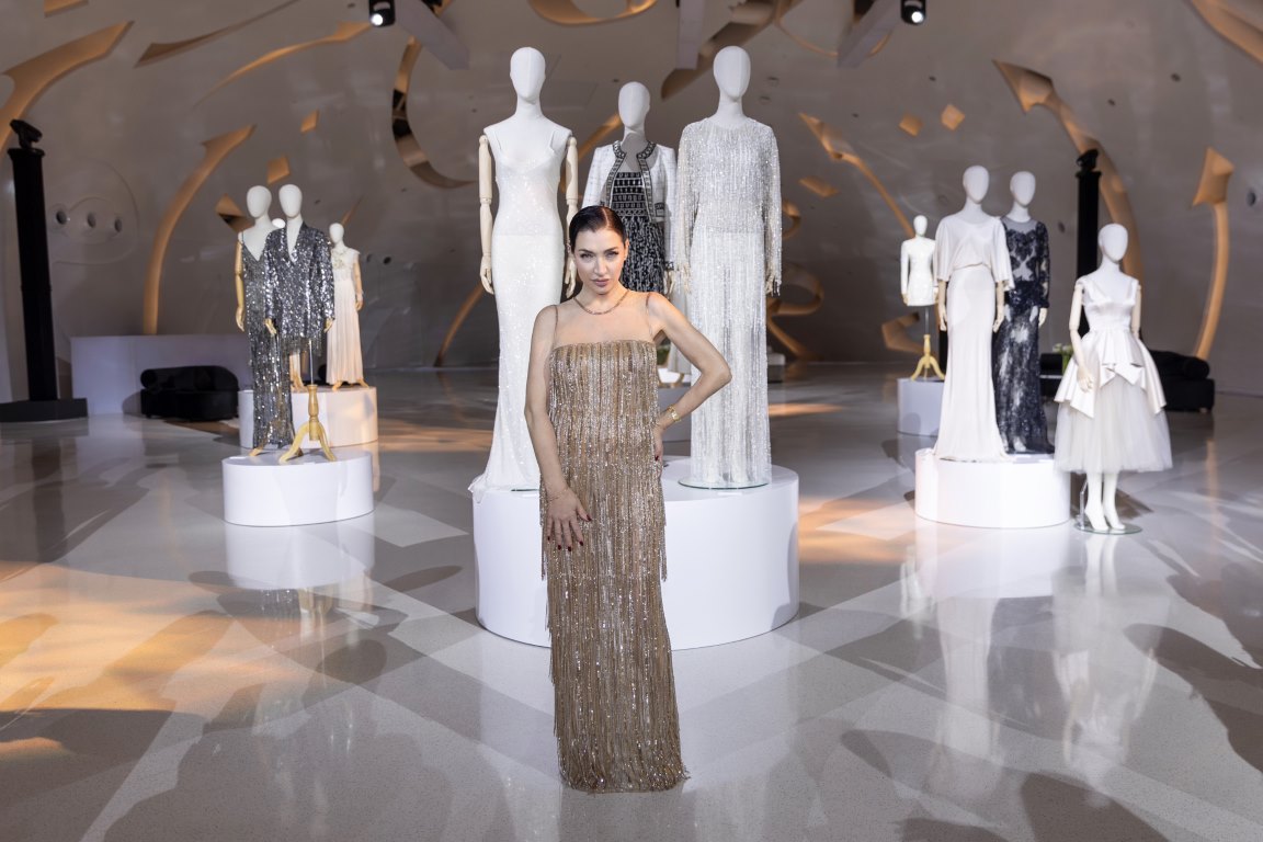 إليزابيتا فرانكي تقيم معرض "المستقبل يبدأ الآن" في متحف المستقبل بدبي