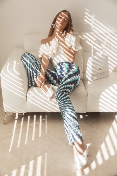 Moda Operandi تُطلق حملتها الجديدة لربيع وصيف 2017