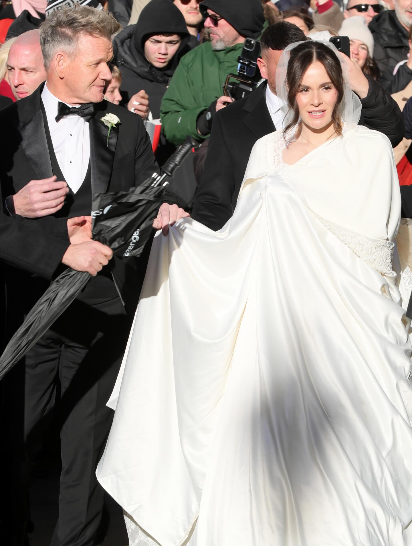 زفاف هولي رامزي 