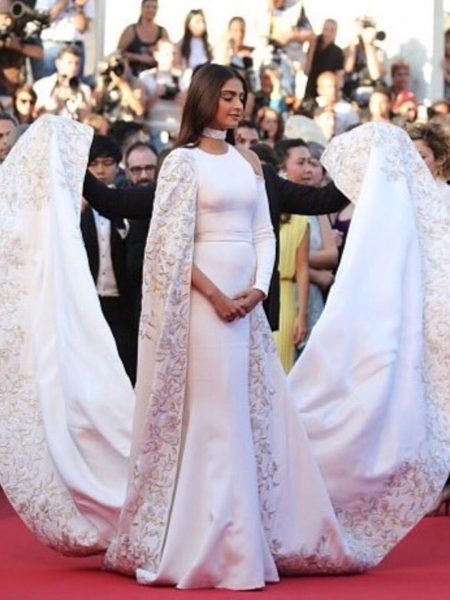  لقاء سونام كابور مع زوجها