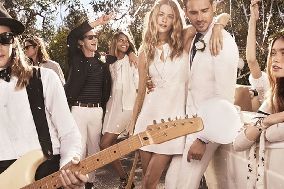 آدم ليفين Adam Levine وبيهاتي برينسلو Behati Prinsloo