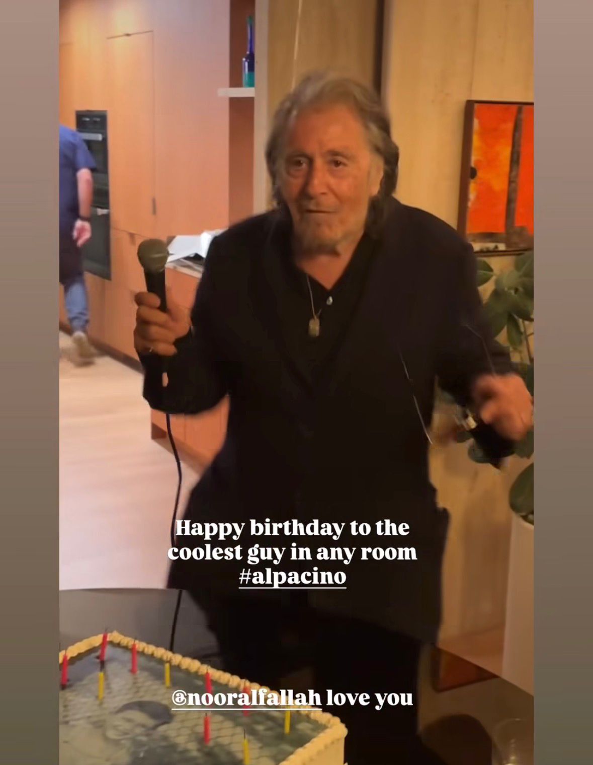 آل باتشينو يحتفل بعيد ميلاده