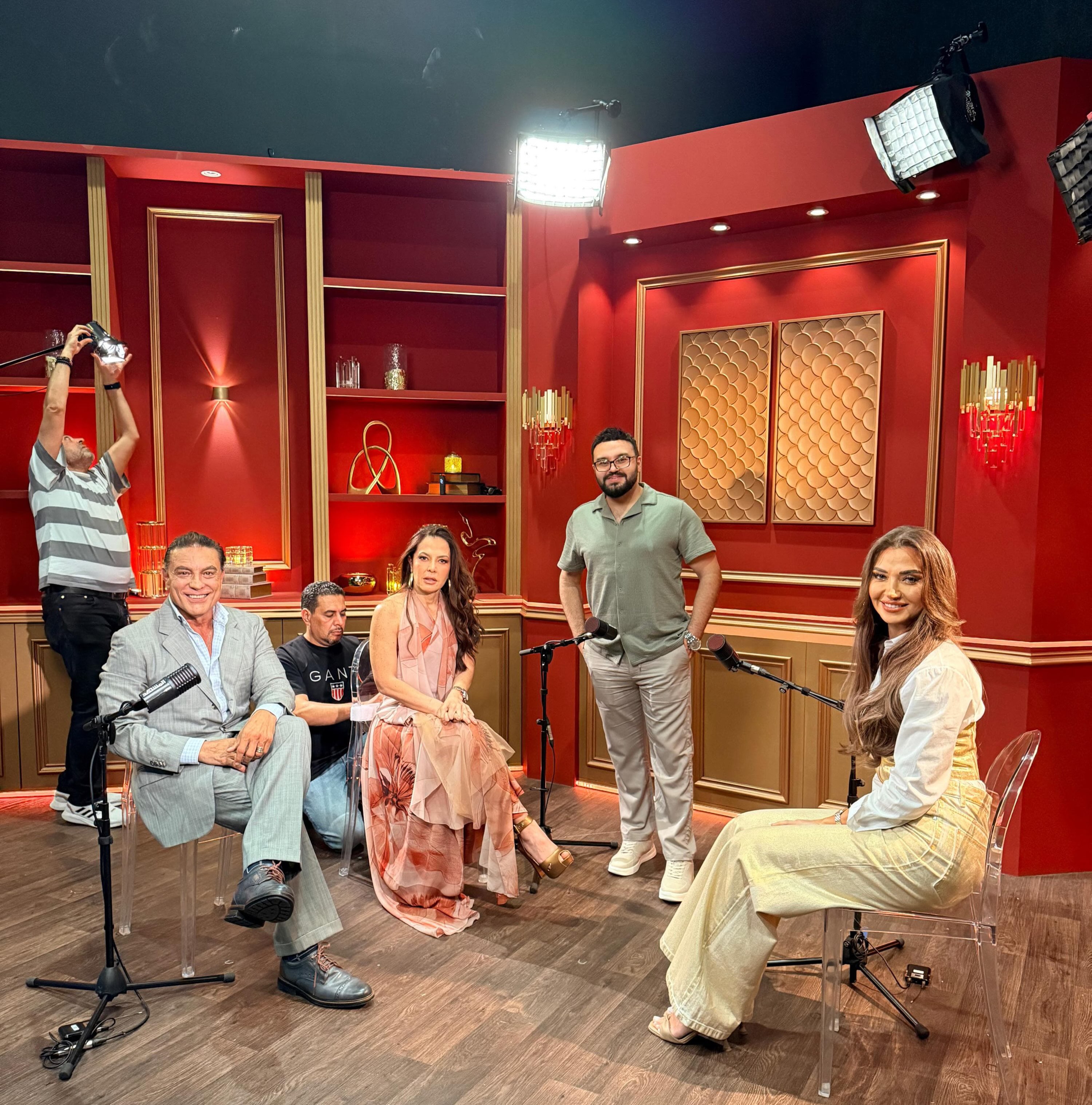 بطلا "كاساندرا" في برنامج "منا فينا"
