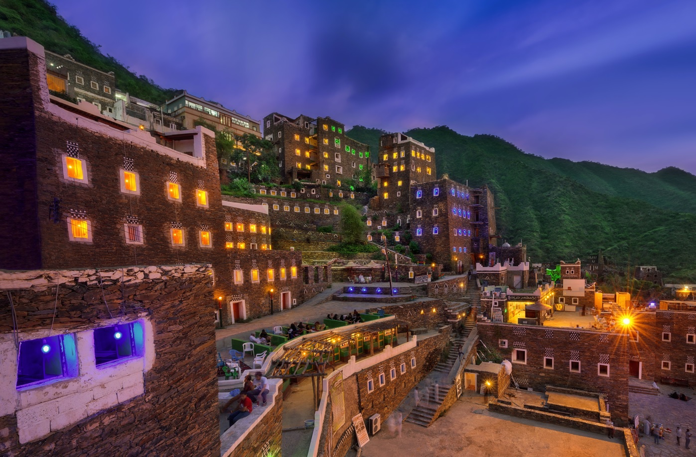 قرية رجال ألمع التراثية الساحرة