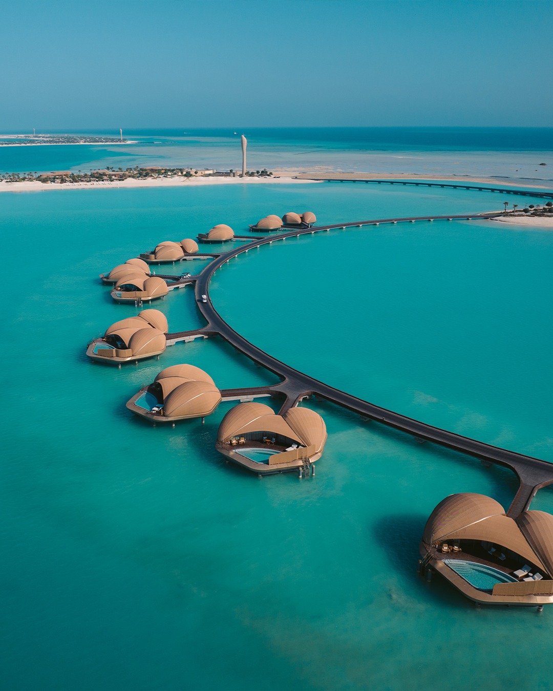 أجواء خيالية للاستجمام والاسترخاء في منتجعات البحر الأحمر