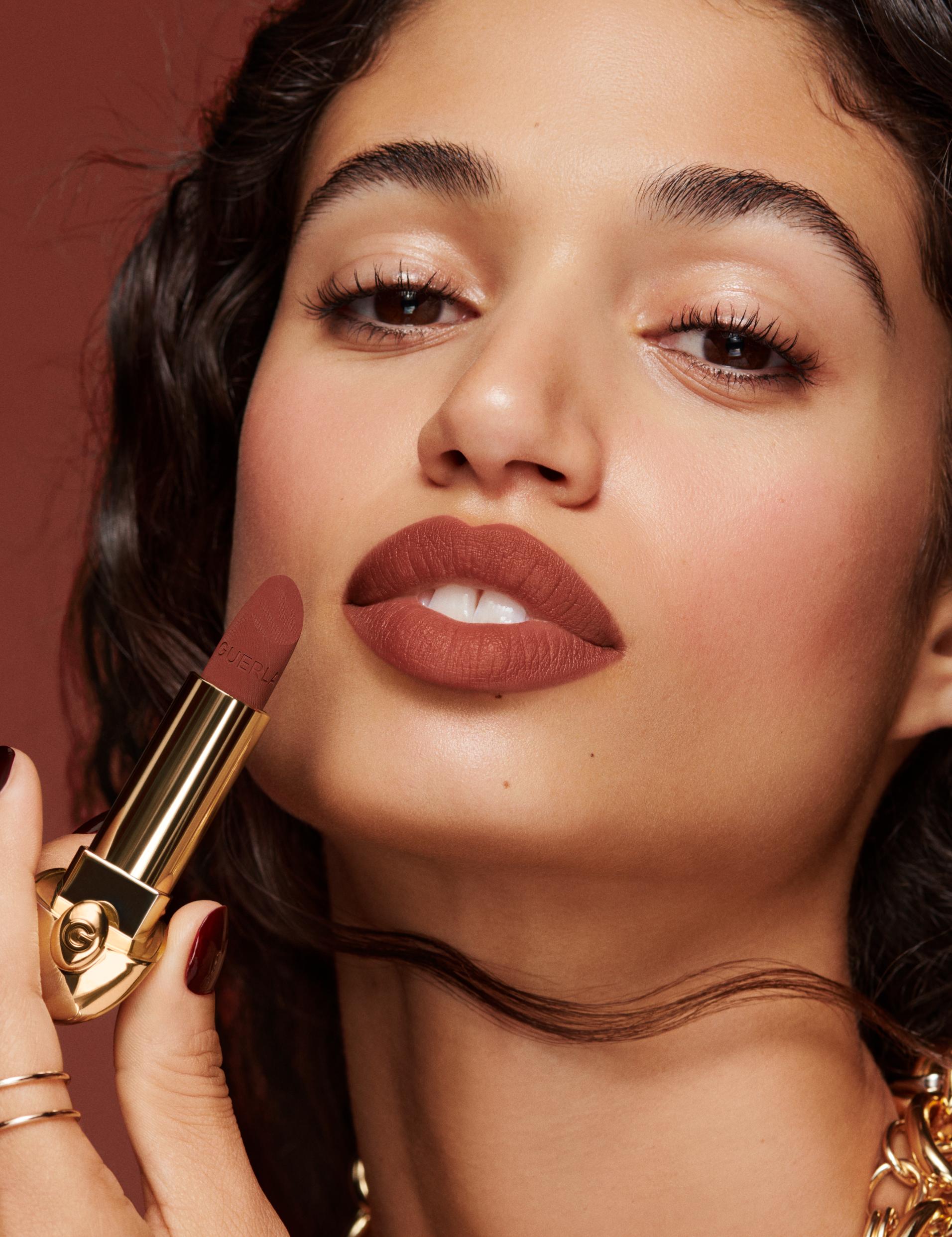 أحمر شفاه روج جي Rouge G الجديد من علامة جيرلان