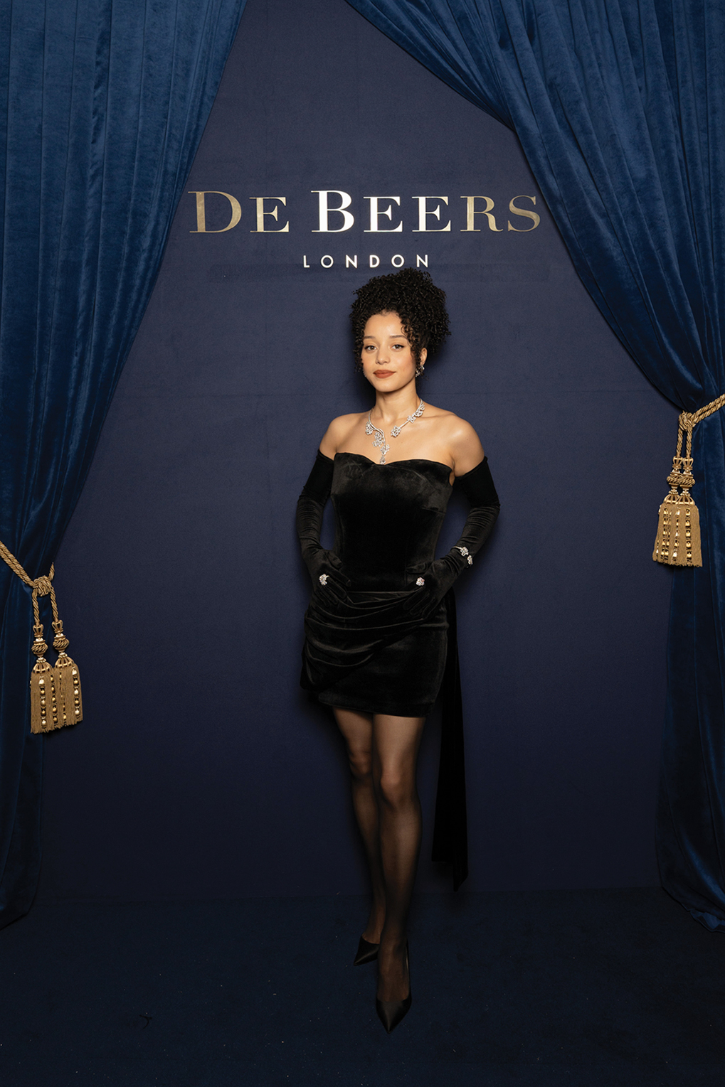 ‏"أدوا أبواه"‏