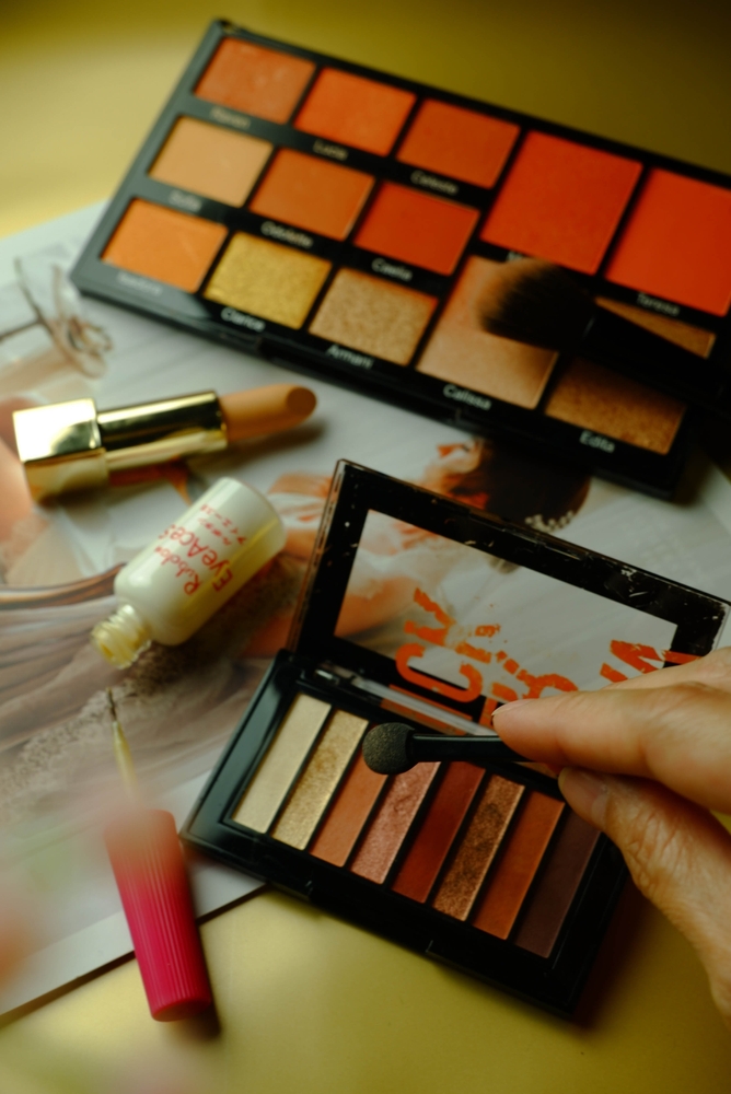 أدوات تجميل