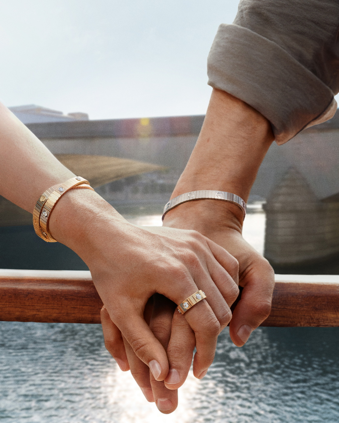 أساور وخاتم من مجموعة LOVE Unlimited