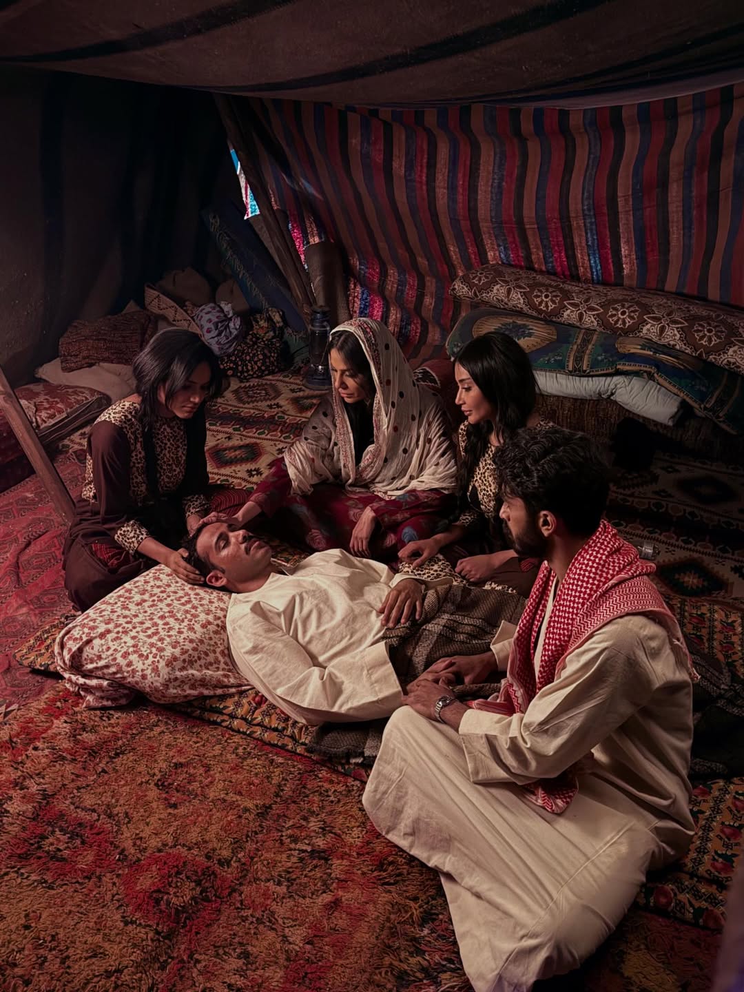 أسرة وضحى في شارع الأعشى