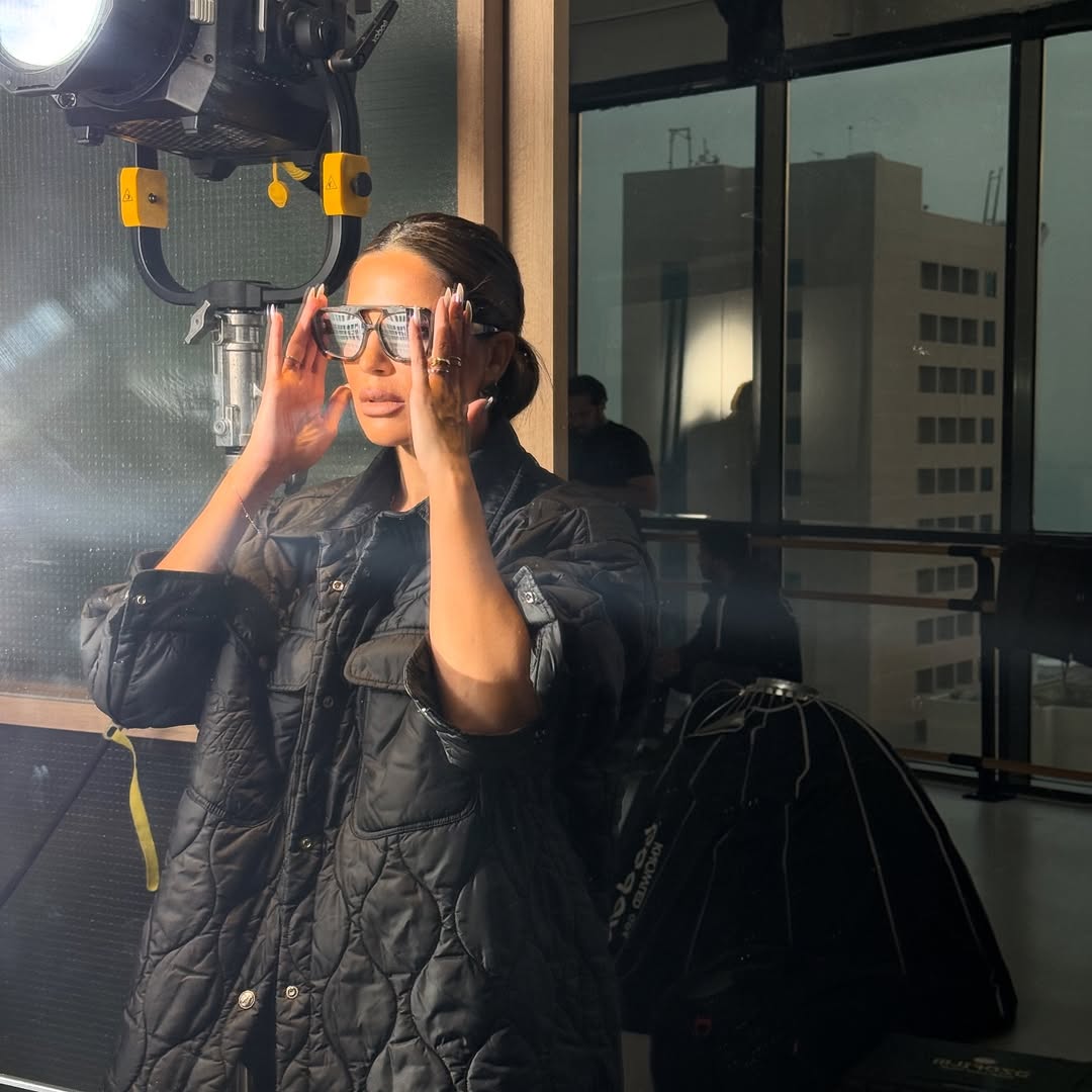 أسيل الرويشد تعمل في تصميم الازياء