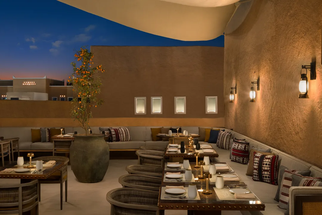 أشهى الأطباق السعودية بروح نجدية خالصة في مطعم جريد سمحان