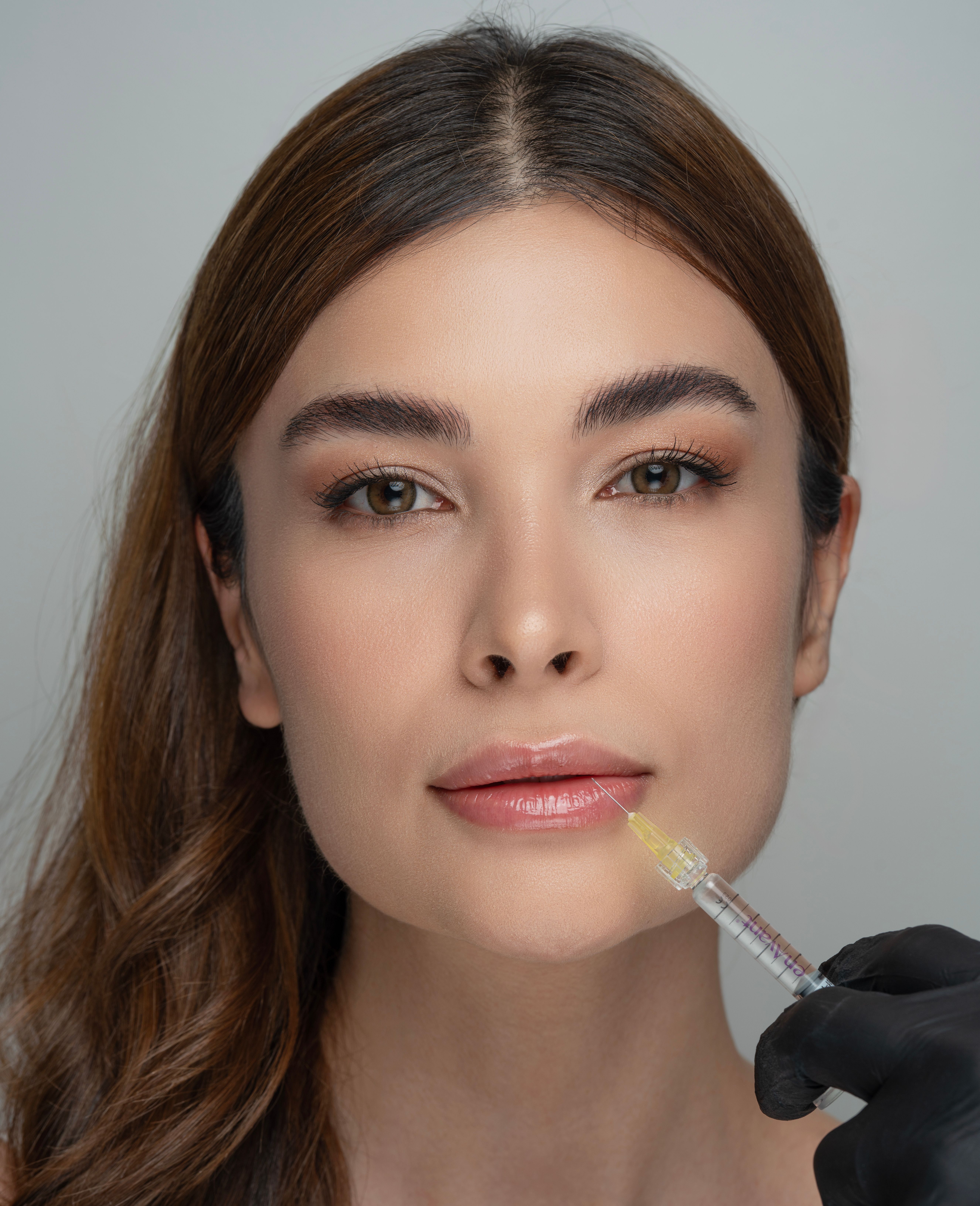 أصبح Baby Botox منتشراً بين الشابات لأنه خيار وقائي قبل ظهور التجاعيد