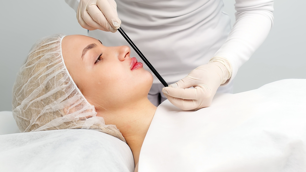 أصبحت ملامح النجمات مصدر إلهام للكثيرات