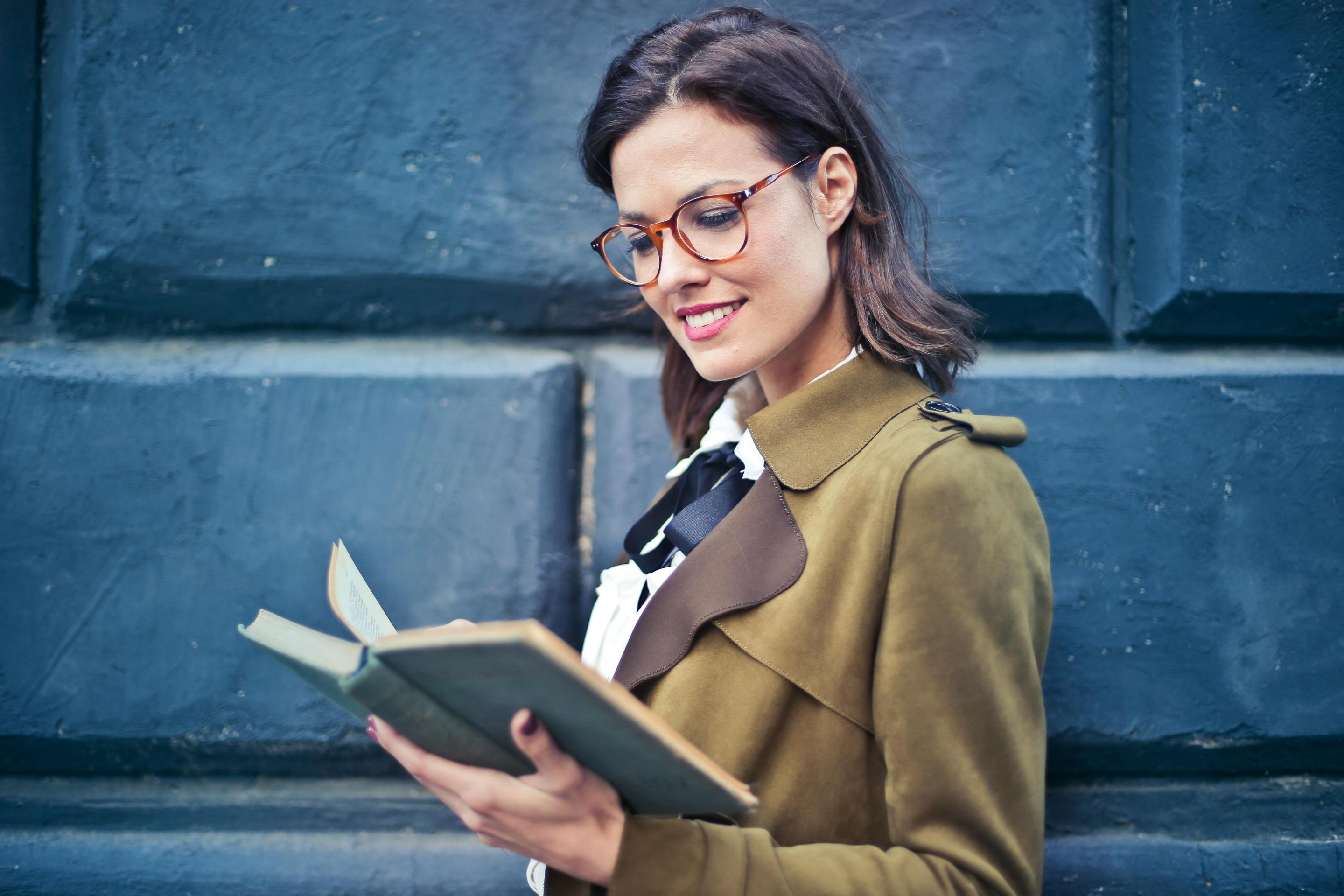أعيدي إحياء التقنيات التناظرية كالقراءة من الكتاب بدل الجهاز الذكي