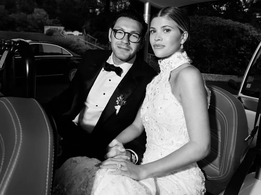أغنية الرقصة الأولى لصوفيا ريتشي Sofia Richie وإليوت غرينج Elliot Grainge