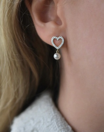 أقراط  Mariel Earrings من  Lynor