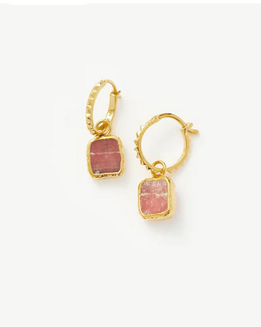 أقراط  Rhodochrosite Gold Mini Pyramid من Missoma