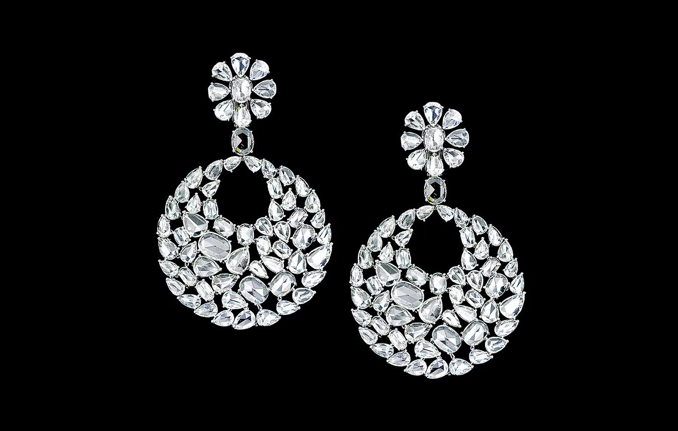 أقراط دائرية من Samer Halimehny