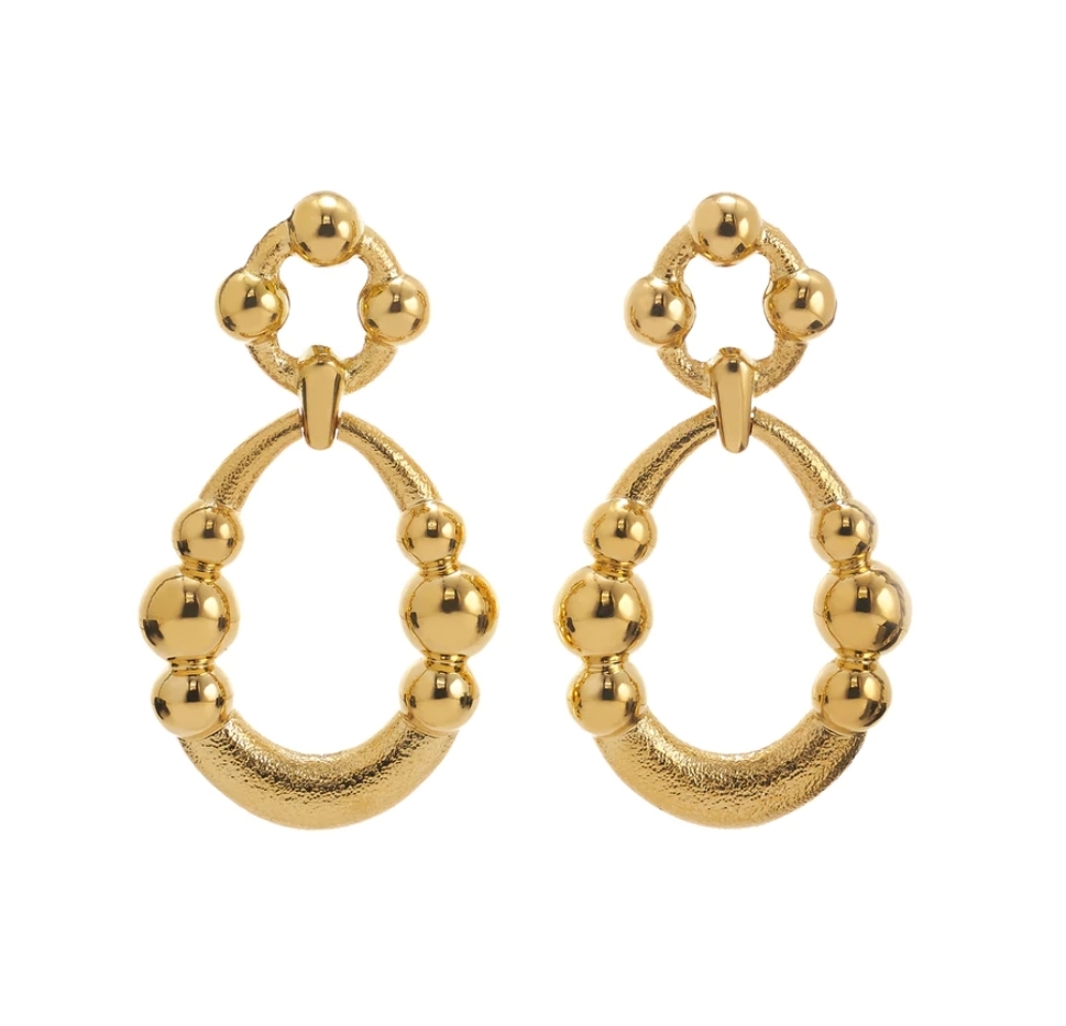 أقراط ذهب Hammered Door Knocker من DAVID WEBB