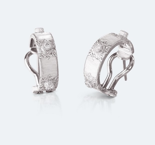أقراط ذهب Macri Classica من Buccellati