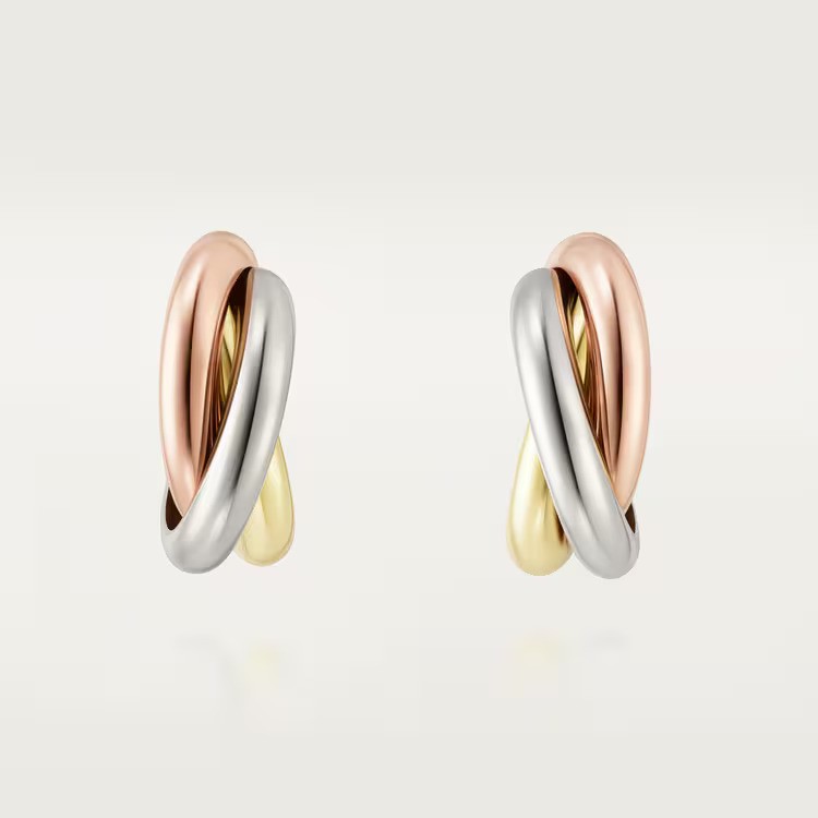 أقراط صغيرة من Cartier