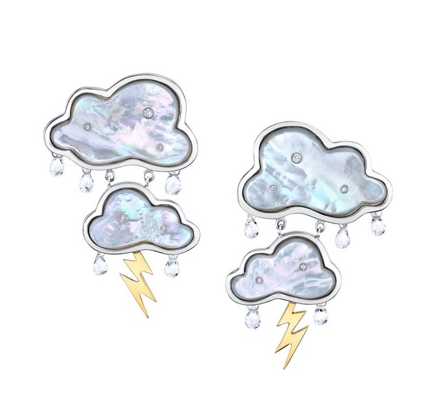 أقراط لؤلؤ Stormy Day من Rachel Quinn