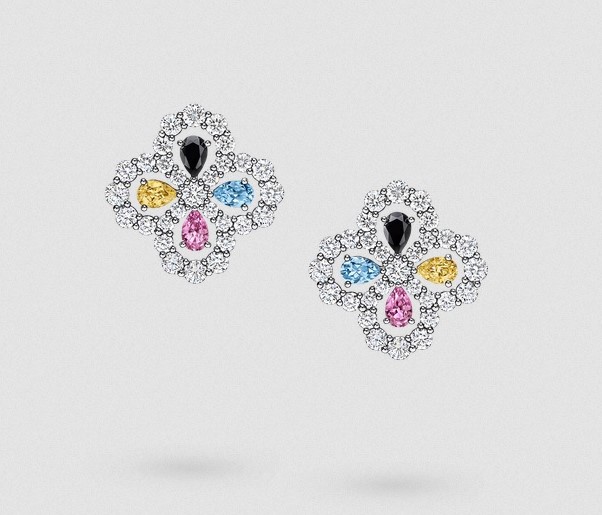 أقراط ماس Full Motif من Harry Winston