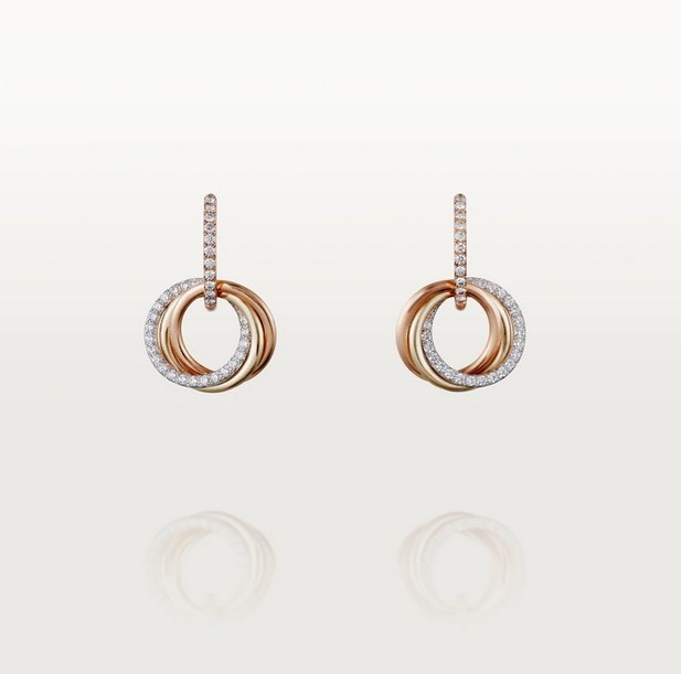 أقراط ماس Trinity من Cartier