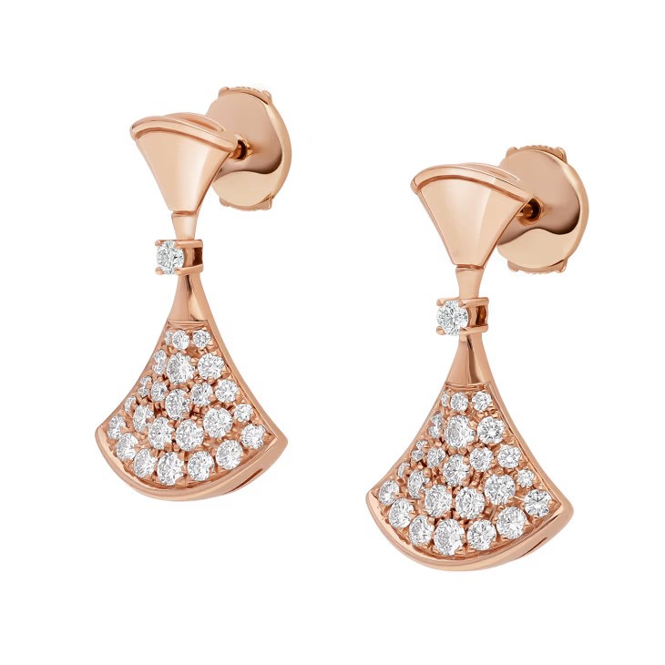 أقراط من Bvlgari