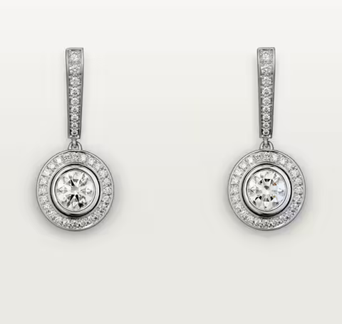 أقراط من Cartier
