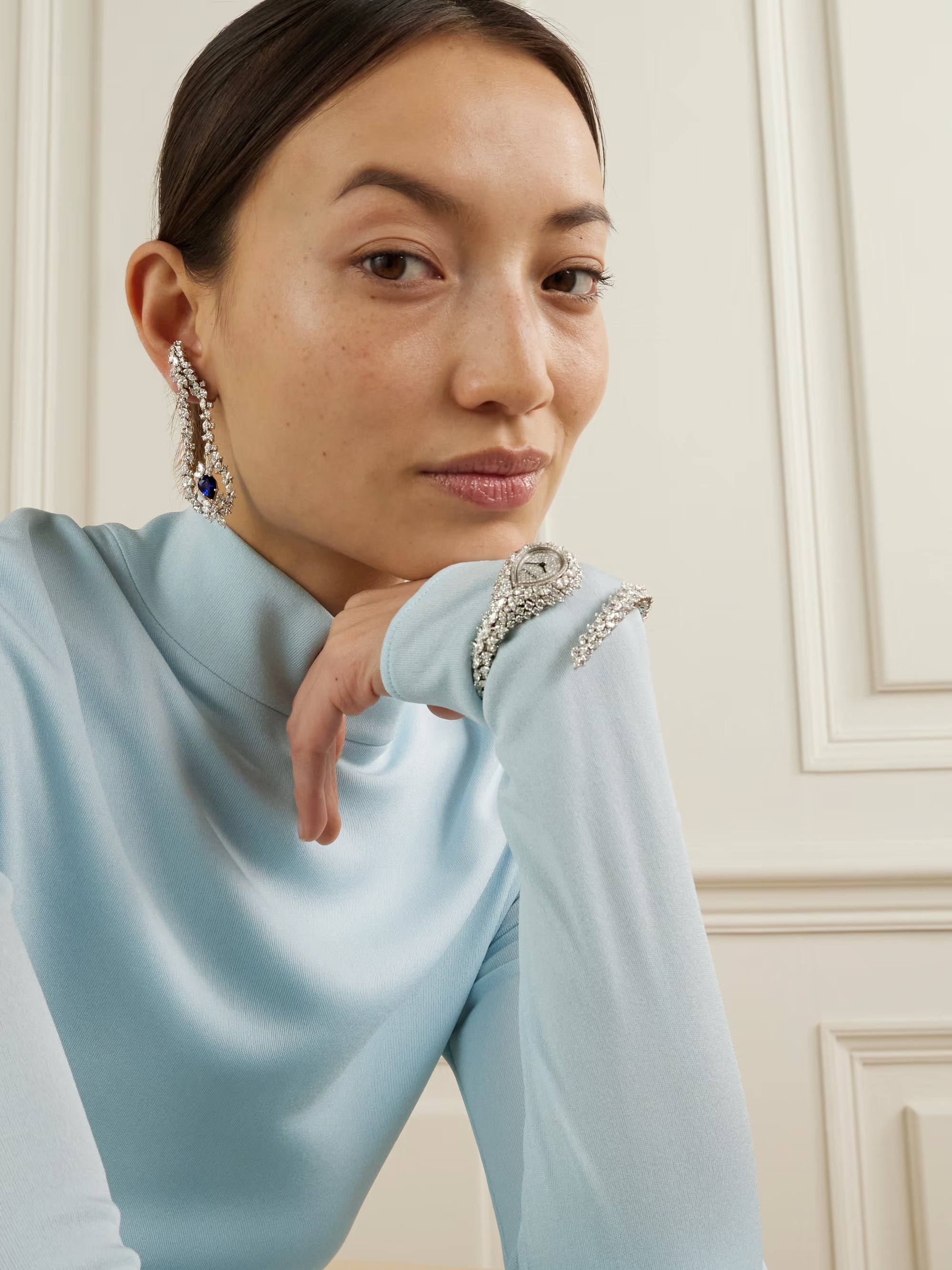 أقراط من  YEPREM