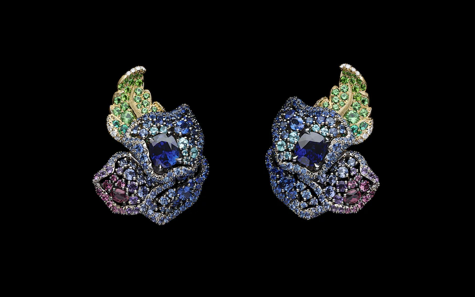 أقراط من ديور  Dior