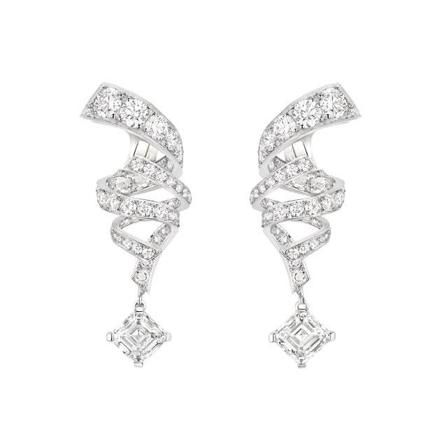 أقراط من شوميه  Chaumet