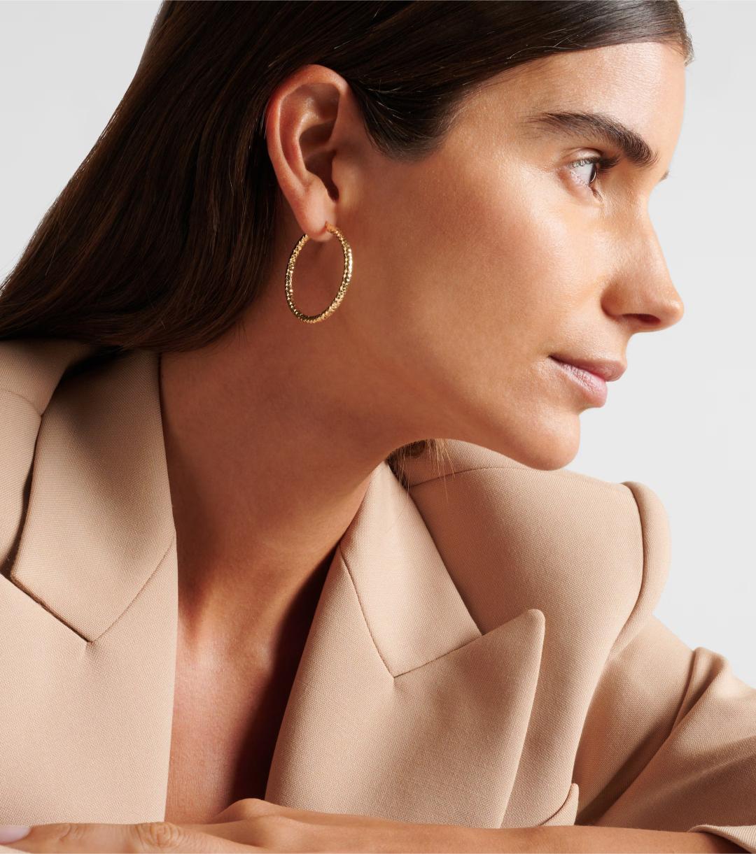 أقراط Bold Sparkle من Stone and Strand