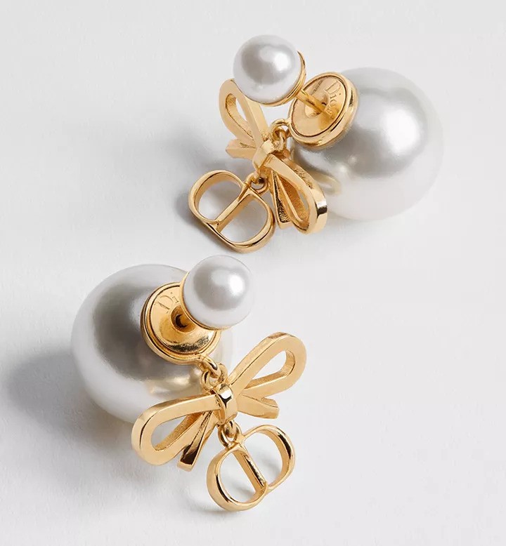 أقراط Dior Tribales